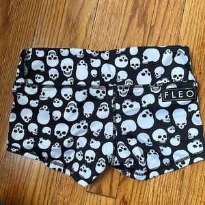 Fleo Shorts